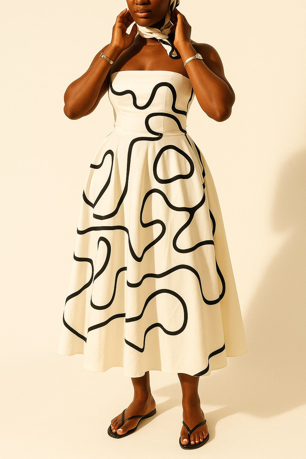 Chic Maxi Dress with Eye-Catching Design